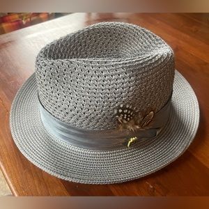 Montique XL Grey (gray) 100% polypropylene / polyester straw fedora hat